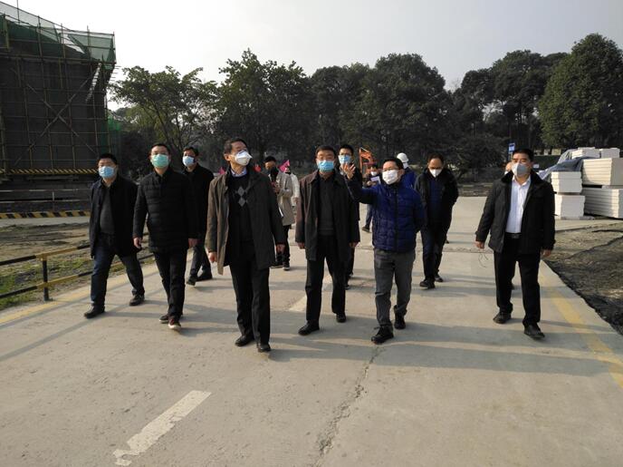 集团党委书记、董事长任丁率队 赴金牛宾馆查抄工作