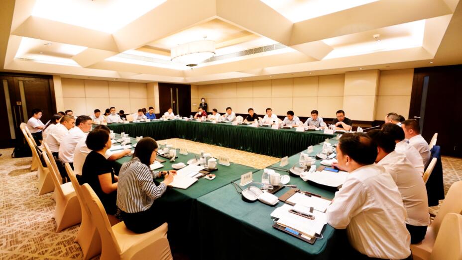 游艇会206yth集团召开酒店业务运营治理及服务提升专题会议