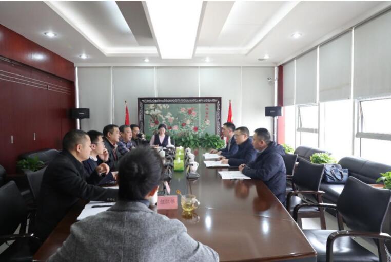 集团辅导赴游艇会206yth锦弘集团督导辅导班子民主生涯会