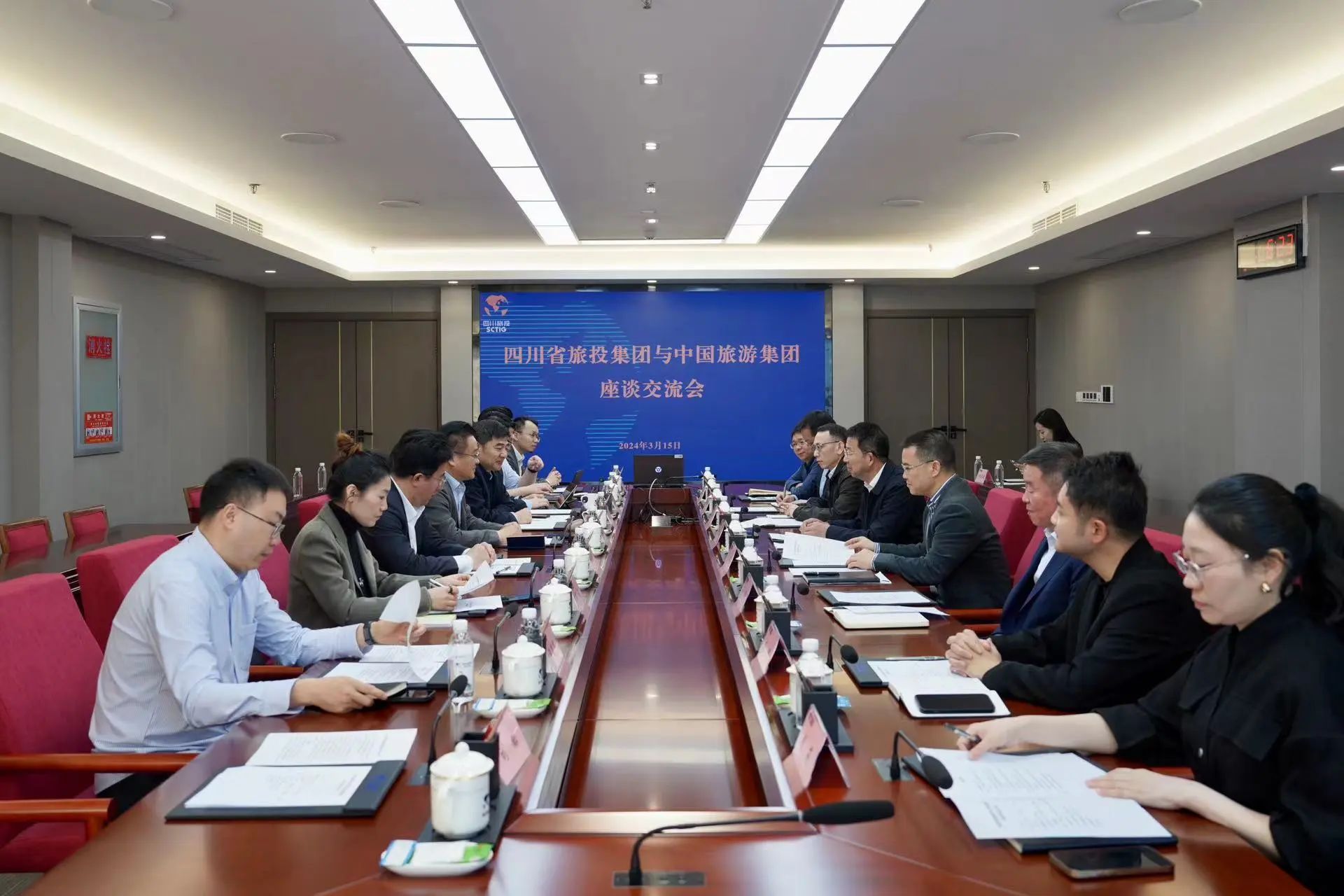 f2c3eae0-9b04-4d8a-84aa-be719e1db156