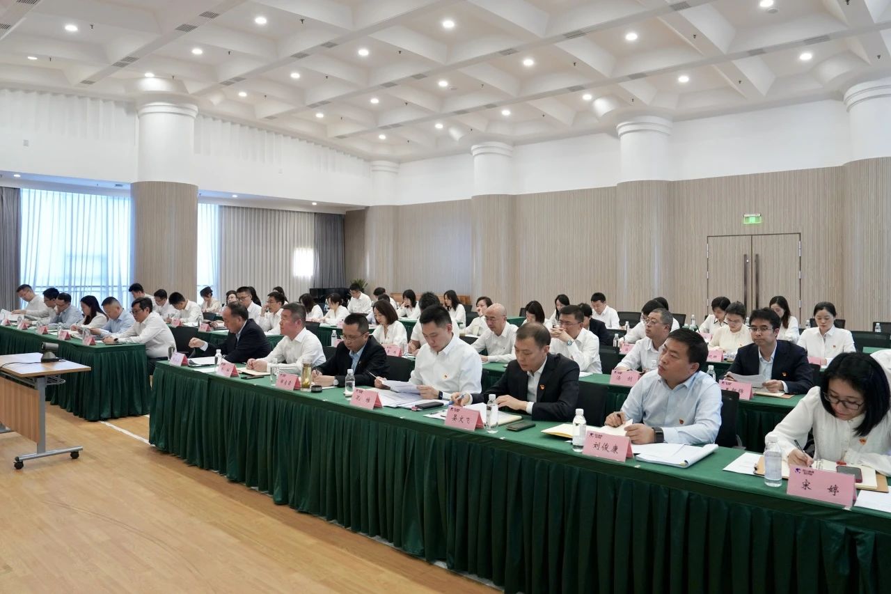 72a17b06-f01d-4248-b8c5-5e7b0f407ae2