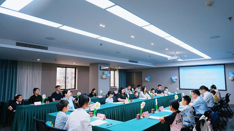 四川省游艇会206yth集团“美好童年·安逸相伴”暑期成长营暖心开班！